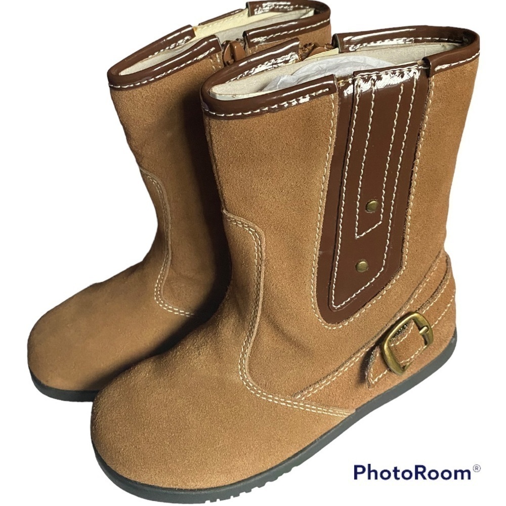 Momogrow Brown Sidney boot - Size 10
